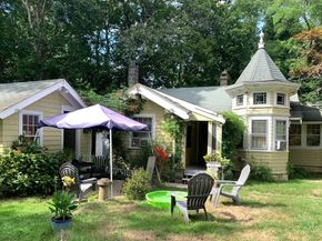 68 Depot St., Duxbury MA 02332
