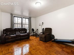 33-24 Junction Boulevard 1R, Queens NY 11372