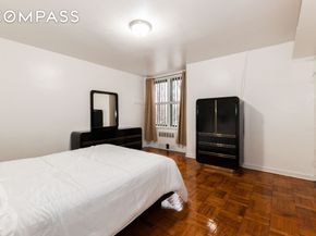 33-24 Junction Boulevard 1R, Queens NY 11372