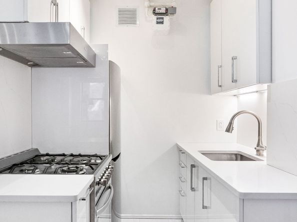 243 West End Avenue 714, New York NY 10023