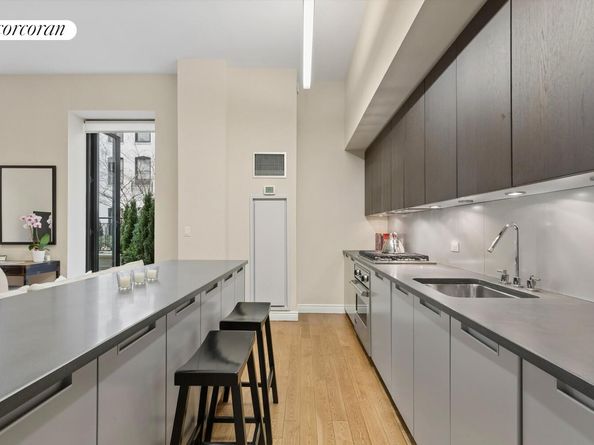 225 5th Avenue 2T, New York NY 10010