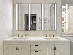 60 East 88th Street 12, New York NY 10128