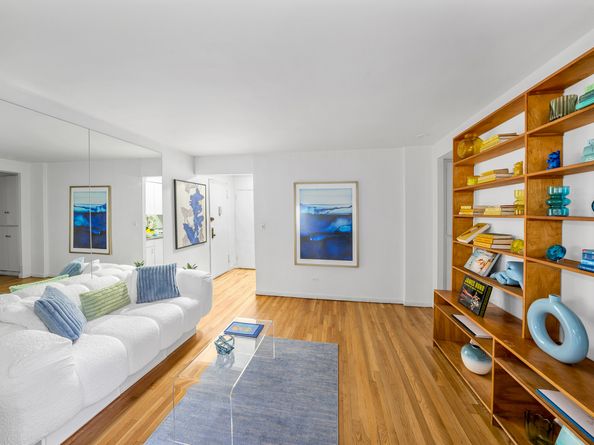 60 East 9th Street 435, New York NY 10003
