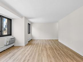 333 Pearl Street 7G, New York NY 10038