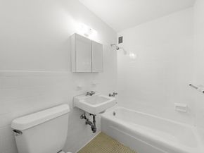 333 Pearl Street 7G, New York NY 10038