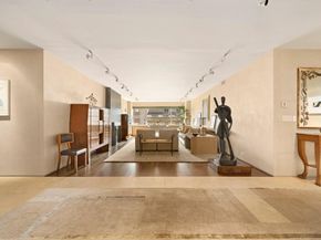 700 Park Avenue 9A, New York NY 10021