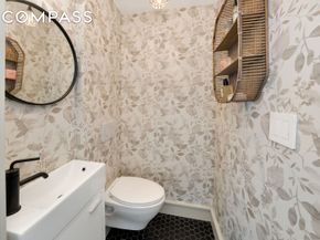 400 East 52nd Street 14J, New York NY 10022