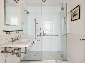 35 Prospect Park W 3B, Brooklyn NY 11215