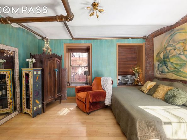 71 Barrow Street 19, New York NY 10014