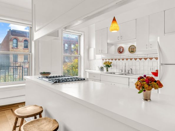 676 Union Street, Brooklyn NY 11215