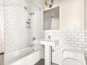 264 Water Street 6C, New York NY 10038