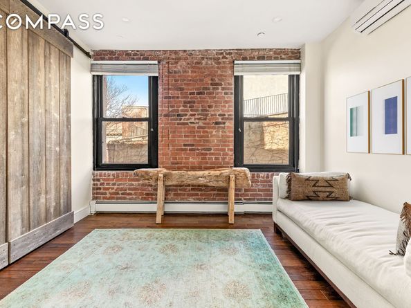 264 Water Street 6C, New York NY 10038