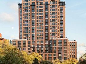 555 West 22nd Street 19AW, New York NY 10011