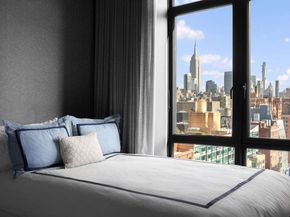 555 West 22nd Street 19AW, New York NY 10011