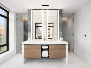 555 West 22nd Street 19AW, New York NY 10011