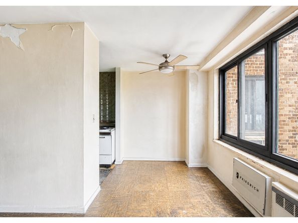185 Hall Street 701, Brooklyn NY 11205