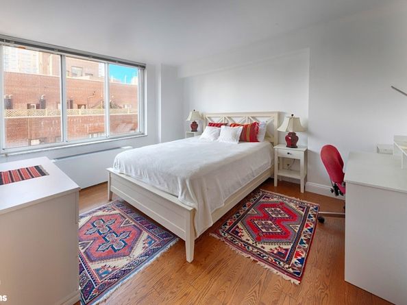 420 East 58th Street 18C, New York NY 10022