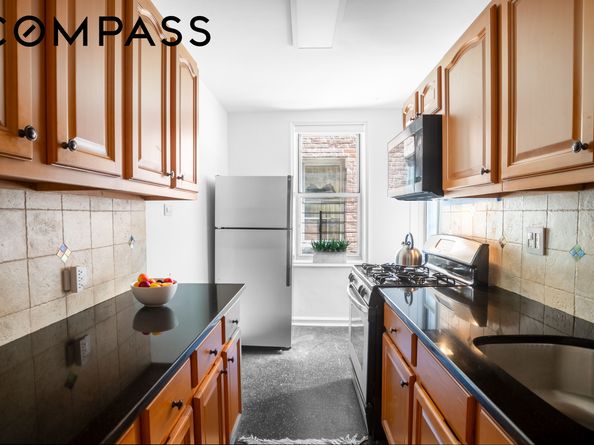 340 Haven Avenue 2H, New York NY 10033