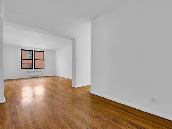 2830 Briggs Avenue 5B, Bronx NY 10458