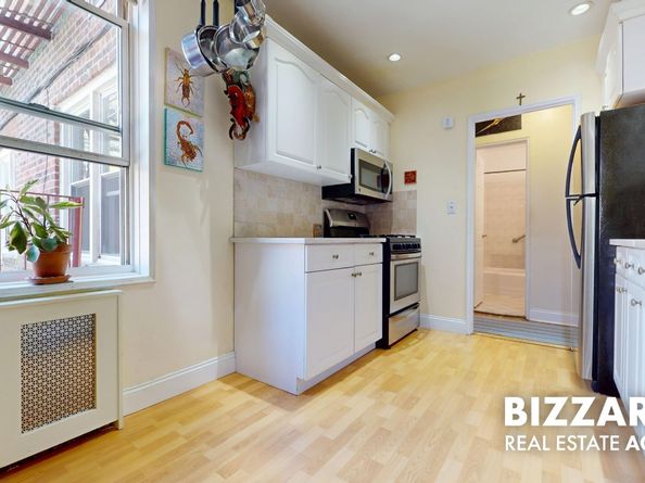 601 Kappock Street 2C, Bronx NY 10463