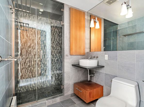 331 East 8th Street 2, New York NY 10009