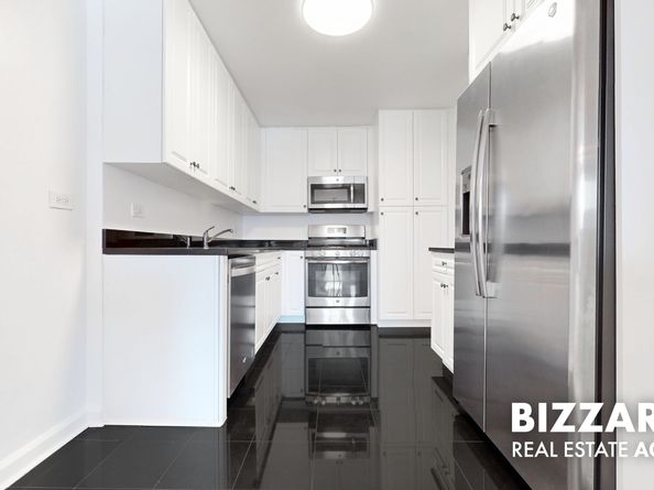2500 Johnson Avenue 4L, Bronx NY 10463