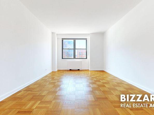 2500 Johnson Avenue 4L, Bronx NY 10463