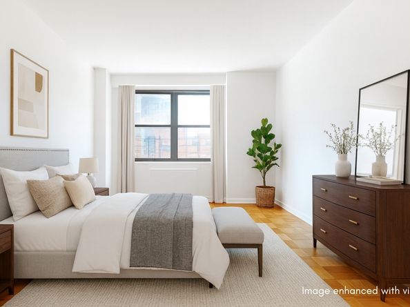 2500 Johnson Avenue 4L, Bronx NY 10463