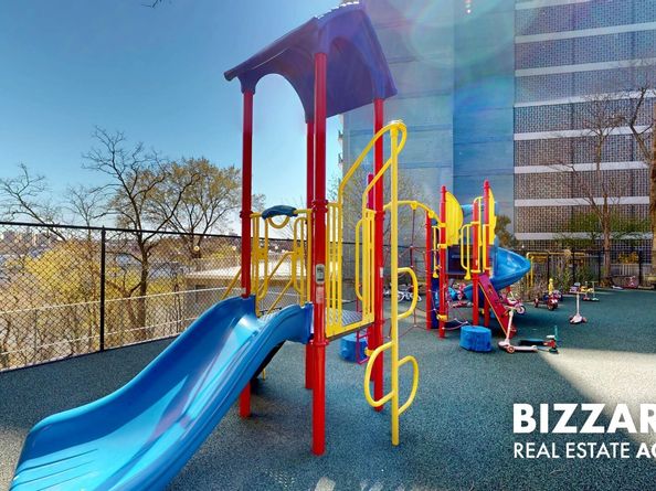 2500 Johnson Avenue 4L, Bronx NY 10463