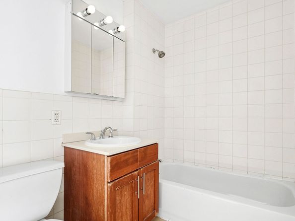 352 West 110th Street 9C, New York NY 10025