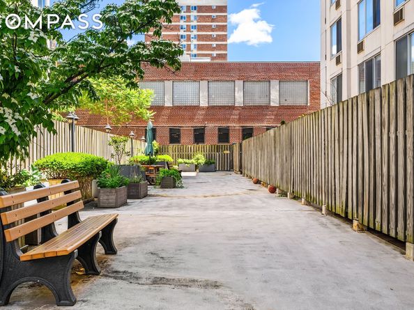 29 West 138th Street 5A, New York NY 10037