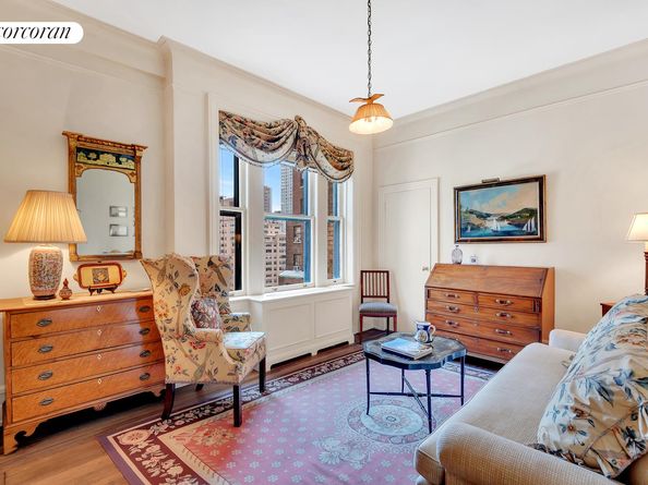 555 Park Avenue 9E, New York NY 10065