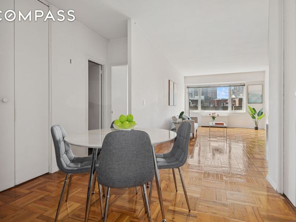 60 East 8th Street 6D, New York NY 10003