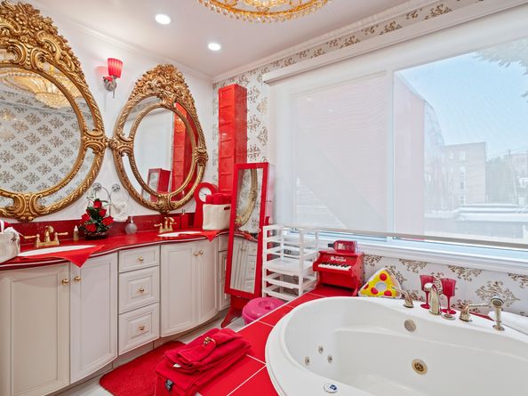 28-07 36th Avenue, Queens NY 11106