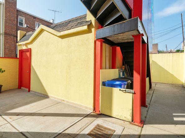 28-07 36th Avenue, Queens NY 11106