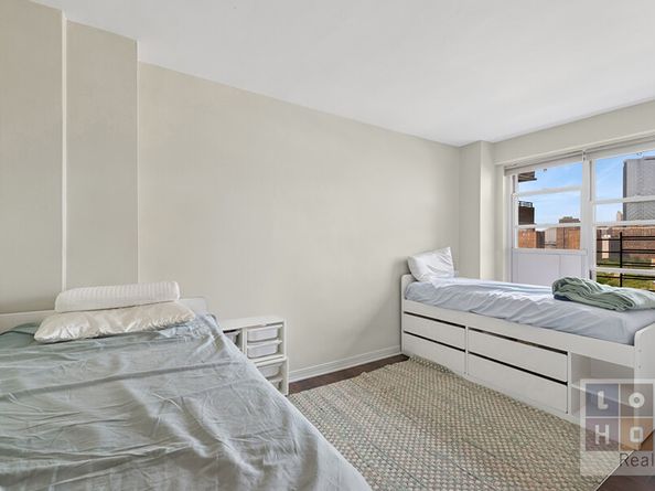575 Grand Street E1505, New York NY 10002