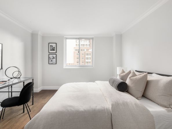 625 Main Street LL34, New York NY 10044