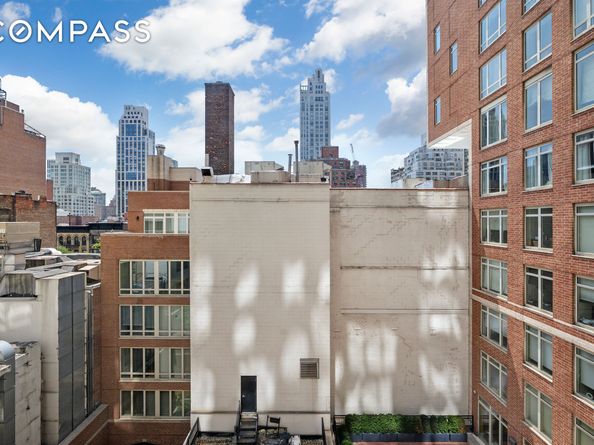 205 East 85th Street 7B, New York NY 10028