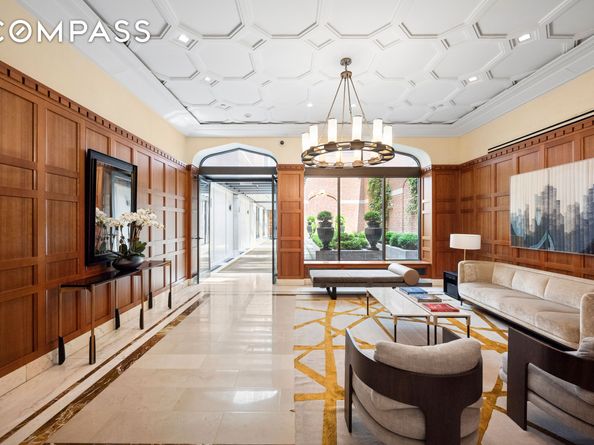 205 East 85th Street 7B, New York NY 10028
