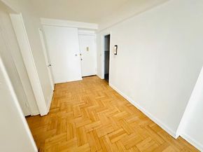 135 East 54th Street 7M, New York NY 10022