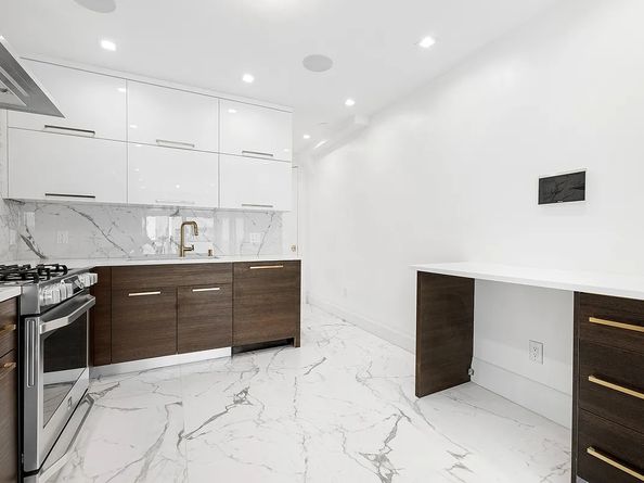 1333 East 14th Street BLDG, Brooklyn NY 11230