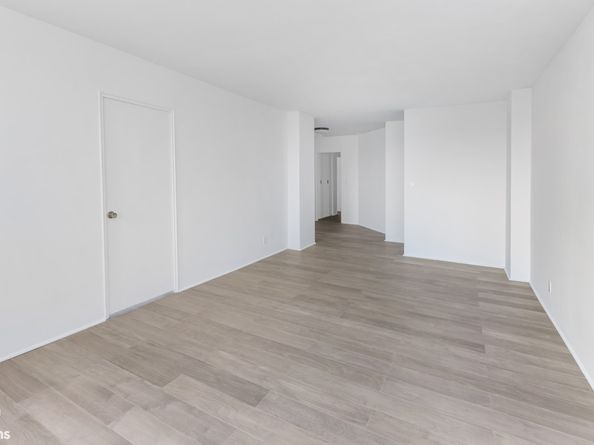 5700 Arlington Avenue 11X, Bronx NY 10471