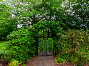 4525 Henry Hudson Parkway W B1003, Bronx NY 10471