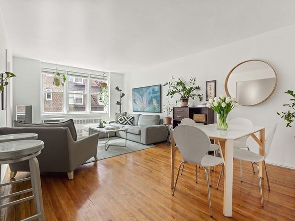 400 East 17th Street 512, Brooklyn NY 11226