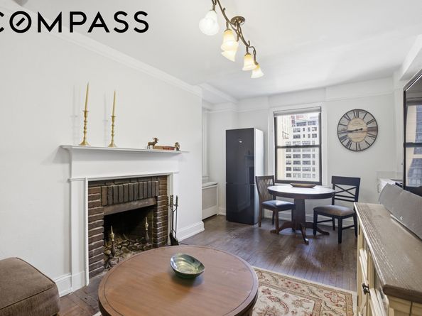 10 Mitchell Place 9F, New York NY 10017