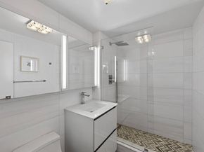 520 West 23rd Street 14D, New York NY 10011