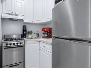 69 5th Avenue 17H, New York NY 10003