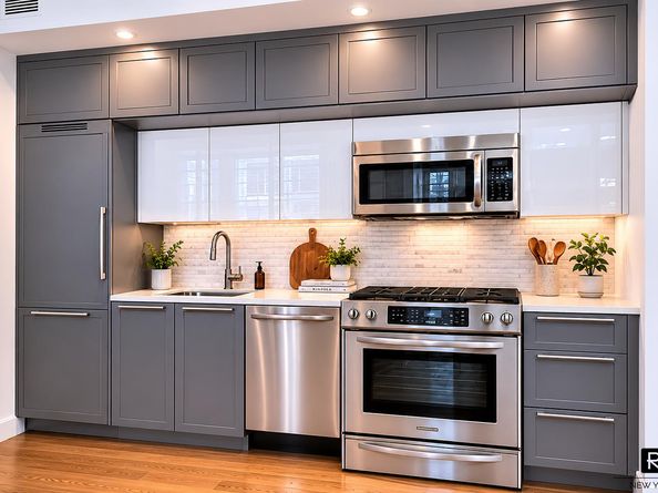 432 West 52nd Street 1G, New York NY 10019