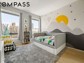 121 East 22nd Street N1702, New York NY 10010