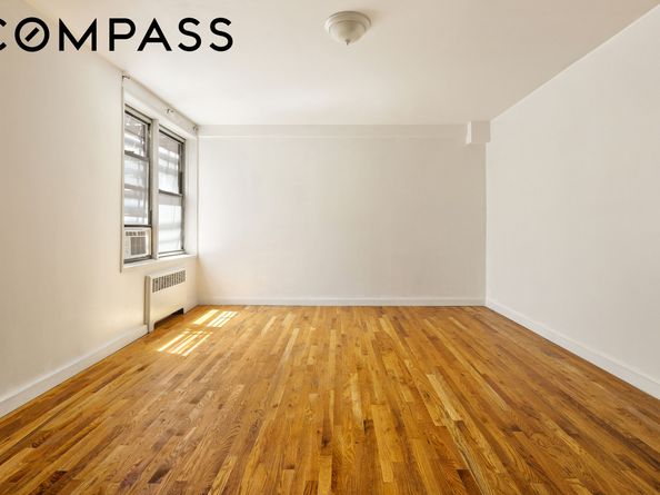 60 East 9th Street 508, New York NY 10003